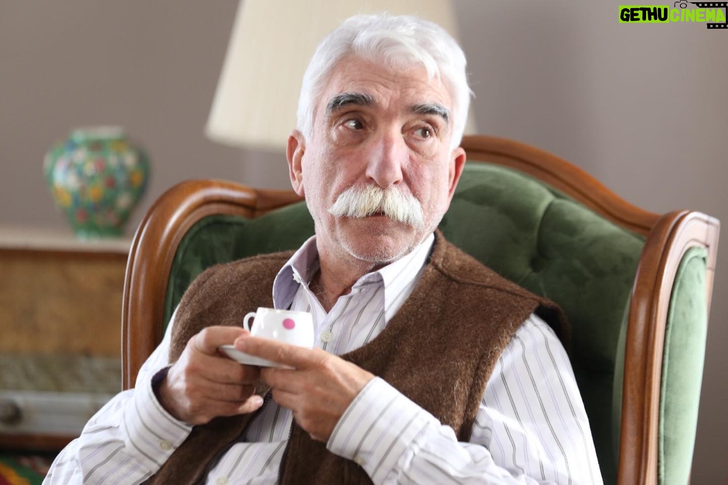 Cezmi Baskın - 7.7K Likes -