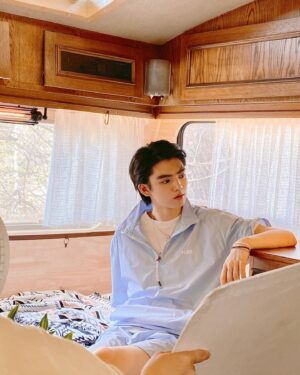 Cha Jun-hwan Instagram - Singles🏕