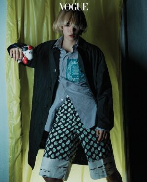 Cha Jun-hwan Instagram - VOGUE👱🏻‍♂️💅🏻