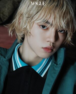 Cha Jun-hwan Instagram - VOGUE👱🏻‍♂️💅🏻