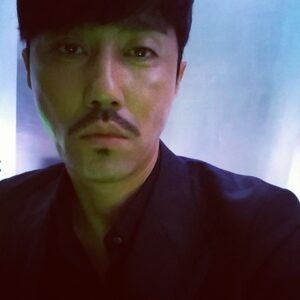 Cha Seung-won Instagram - #moonshot#콧수염...