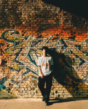Cha Sun-woo Instagram - London🇬🇧💙 X @jinifoto 

토트넘 경기는 일정내에 없어서 못보지만 런던까지 왔으니 토트넘 유니폼은 입어줘야지🤍Tottenham hotspur🤍
@spursofficial 

#london #spurs #tottenham #sony #son7