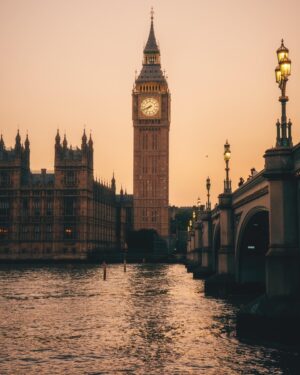 Cha Sun-woo Instagram - London🇬🇧💙 X @jinifoto 

#london #londoneye #bigben