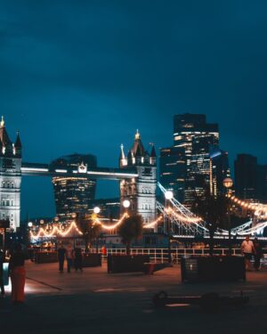 Cha Sun-woo Instagram - London🇬🇧💙 X @jinifoto 

GoodBye London!! 👋
즐거웠다 런던!! 다시올게!

#london #towerbridge