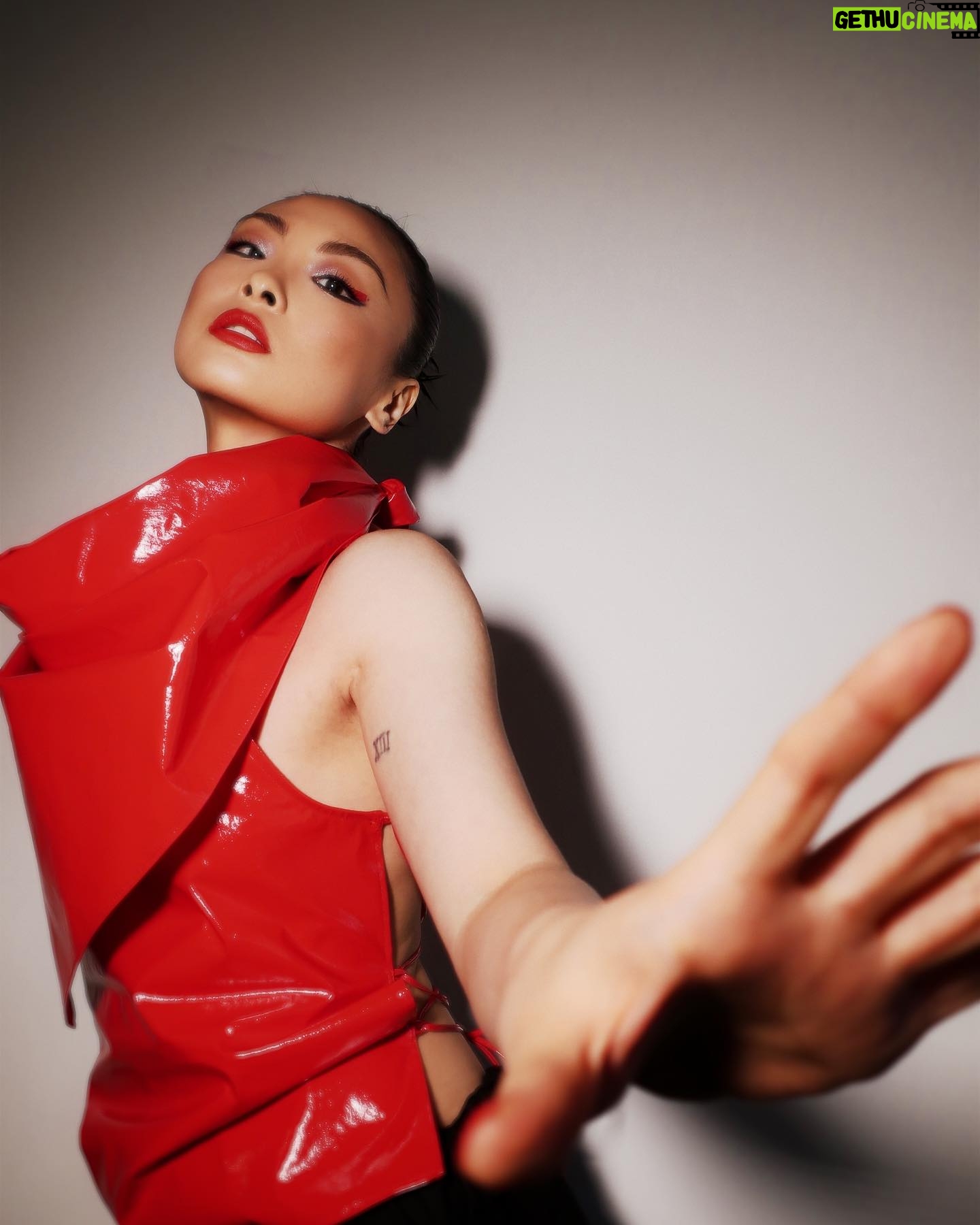 Chacha Huang - 3 Likes - MAX @hbomaxes 🥀
with @diorbeauty @ezequiel.rodsan
💃🏻 @merakiagents