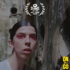 Chacha Huang Instagram - Después de un año de baile por grandes festivales internacionales y nacionales, cosechando varios premios, hoy @onthegofilm estrena en casa: llega a las salas de cine en España. 

On the Go, a film written and directed by @juliadecastro___ & @mariagiseleroyo produced by @jurandjur 
Starring @juliadecastro___ @omarayuso @chachahuang 
#cineespañol
