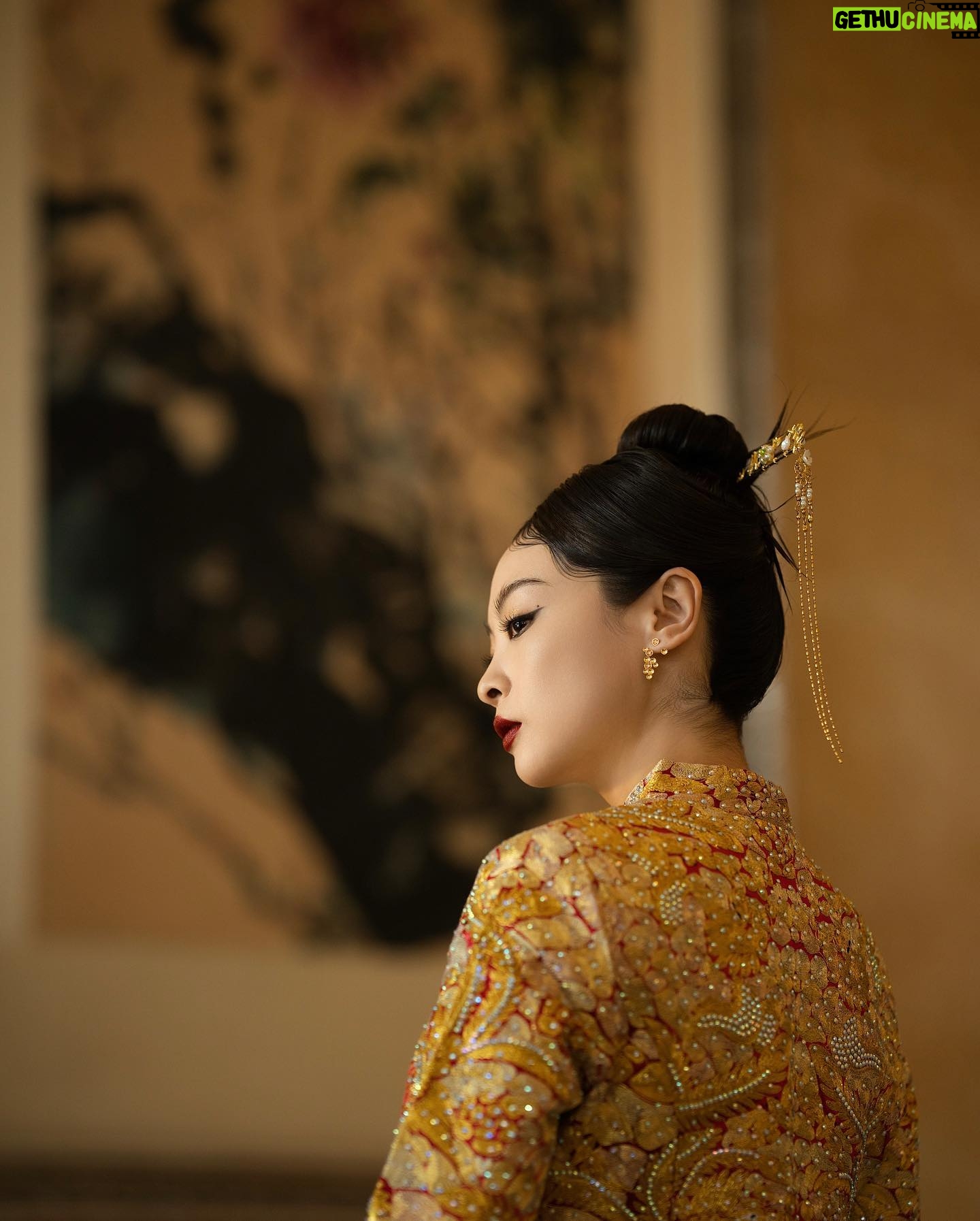Chacha Huang - 3 Likes - 执子之手 @jpsomodi ❣️ 囍