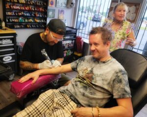 Chad Lindberg Instagram - Getting tattoos today w/ Mom & friends to honor Dad and life. ❤️‍🔥
