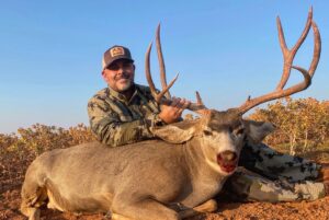 Chad Mendes Instagram - 💥TAG AVAILABLE!!💥

Hey guys we have 1 of our 2024 Utah management mule deer tags available! Come hunt with me, @bradmiller and the @finzandfeatherzguides team this fall! Details below! 

Dates: Oct 26-30 
Location: Monticello Utah
Price: $7,800 per person 
Includes: all meals, lodging, landowner voucher, guide fee. 

We have 100% success rate on this hunt and it’s always a great time!! The moisture down there has been great and the winter has been mild! We should have some amazing antler growth this year!! 

Shoot us an email info@finzandfeatherz.com if you would like to lock in this spot. It won’t last long! Happy hunting guys!! 

#muledeer #utah #hunt #landownervoucher #success