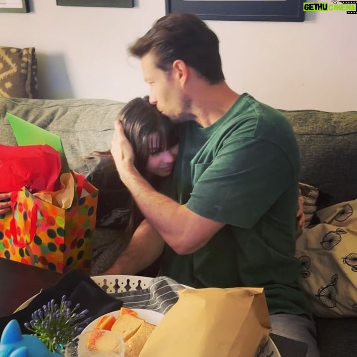 Chadd Smith - 4.3K Likes - Father’s Day weekend wrap up 🤖🤌🏼 bike rides✅ beat borderlands 3 with mini me✅ bbq with the Big Man✅ tossin around the pigskin✅ dad jokes delivered from daughter 🦾🤡