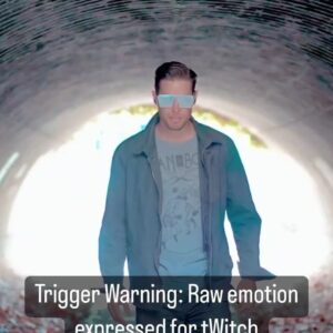 Chadd Smith Instagram - In this post I’m going to share my struggles with panic,anxiety and depression. Swipe on to read my story. I’d like to start here with a quote from my brother tWitch “Dance constitutes a lot of the conversation that I have, while I’m not a ridiculous wordsmith and I can’t clearly verbalize the things that I’m feeling sometimes, I’d say that I can emote how I feel by dancing, 100 percent of the time, and fearlessly at that.”