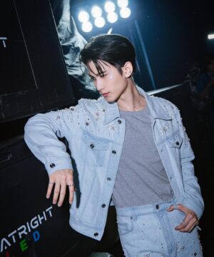 Chalongrat Novsamrong Instagram - #versacess24