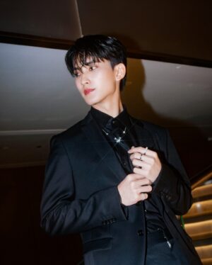 Chalongrat Novsamrong Instagram - 🖤🖤🖤🖤