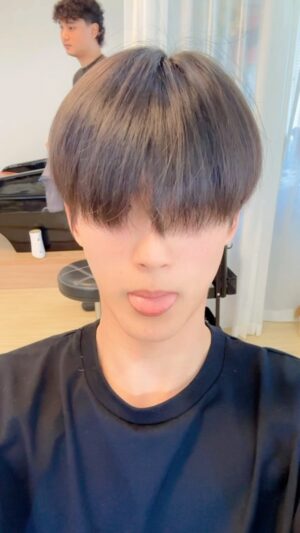 Chalongrat Novsamrong Instagram - แบล่ๆๆ👻👻