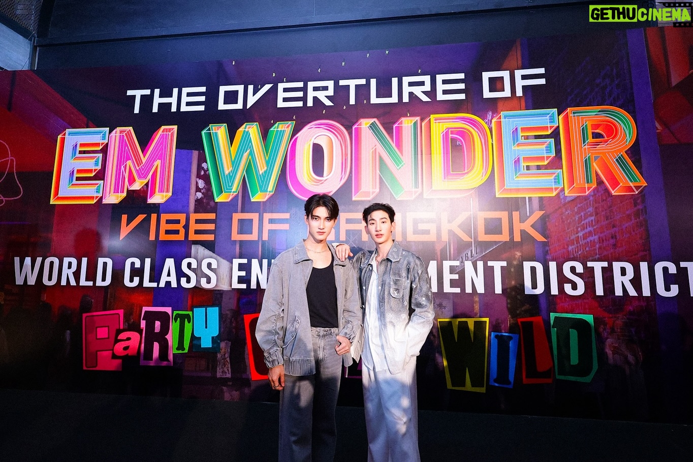Chalongrat Novsamrong - 52.3K Likes - Unveiling Bangkok’s chicest new hangout spot! Chilling and
take a sip at #EMWONDER on 5FL, at EMSPHERE
LET’S GO PARTY
LET’S GO CRAZY
LET’S GO WILD
#EMDISTRICT #EMSPHERE @theemsphere