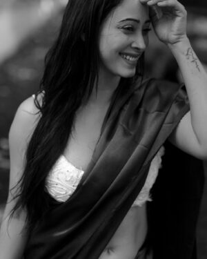 Chandrani Das Instagram - Lag ja gale❤️🧿..#newreel #happy #moment #sharee #love #happy ❤️🧿🫶🏻🦋