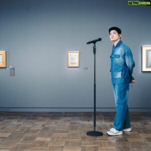 Chang Ki-ha Instagram - 국립현대미술관에 걸린 장욱진 작가님 작품들 사이에서 노래 새 곡 불러봤습니다~ 저는 찍으면서 너무 재밌었는데 여러분도 재밌게 보셨으면...!☺️ MMCA 유튜브 채널에서 보실 수 있고요~ 전시 너무 좋더라고요🥹 꼭 가보세요!

가장 진지한 고백: 장욱진 회고전
국립현대미술관 덕수궁
2023. 9. 14 - 2024. 2. 12

The Most Honest Confession: Chang Ucchin Retrospective
MMCA Deoksugung
14. Sep. 2023 - 12. Feb. 2024

#MMCA #국립현대미술관 #MMCA라이브 #MMCALive