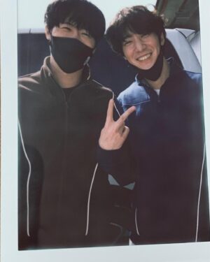 Chang Ryul Instagram - 선규선배님이랑 🖤🎞️📸