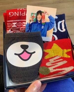 Chang Ryul Instagram - 나의 🎅🏻산타친구들 선물 고마워용🧦🎄