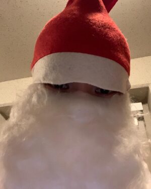 Chang Ryul Instagram - 대담한 산타삼촌 올해도 갑니다. 다음주에 만나요! 기다려요옹~🎅🏻