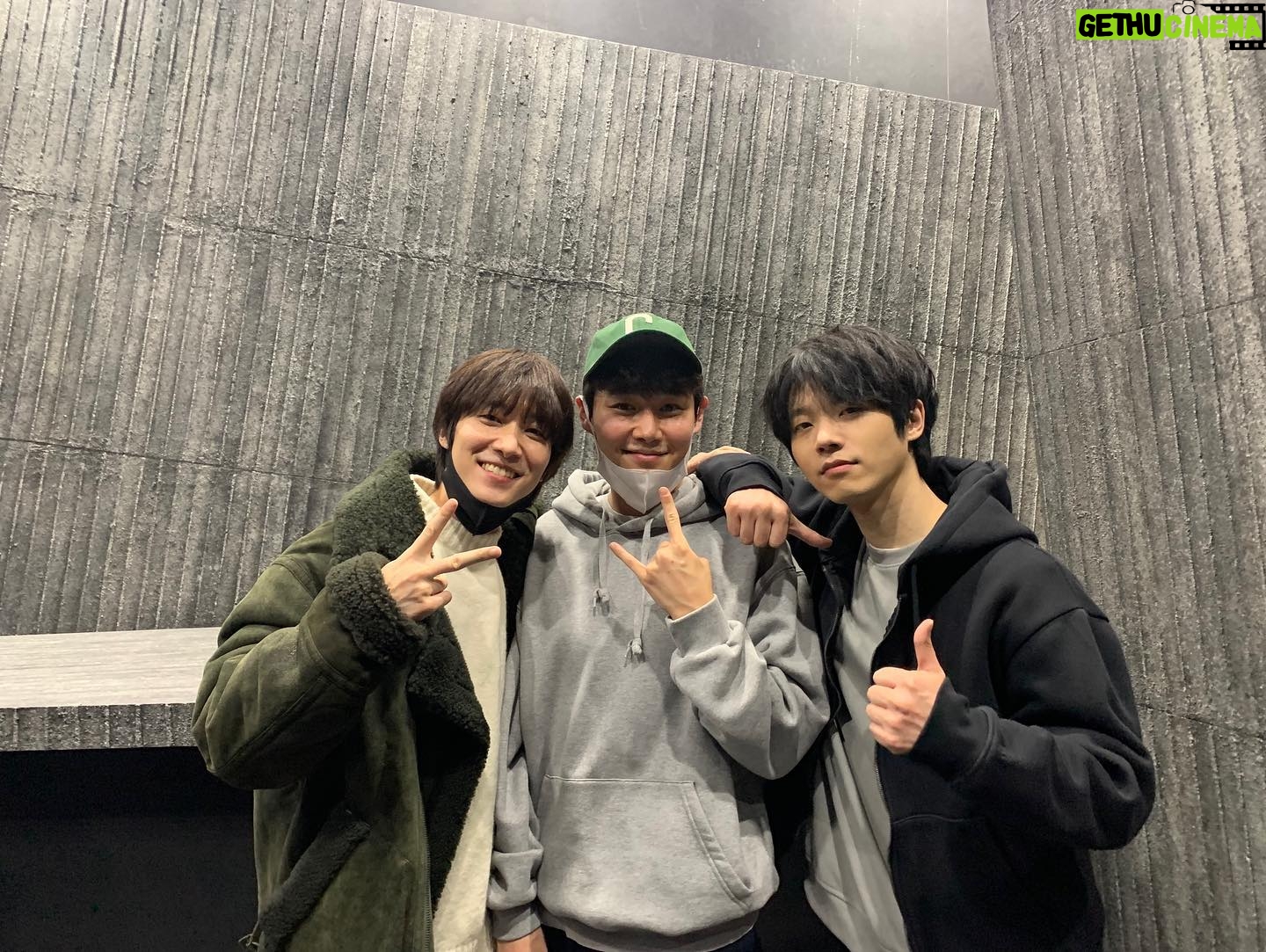 Chang Ryul - 70.9K Likes - 마우스피스를 보러와주신 모든 관객분들 너무 감사합니다! 모두 다 괜찮아질거에요✨
