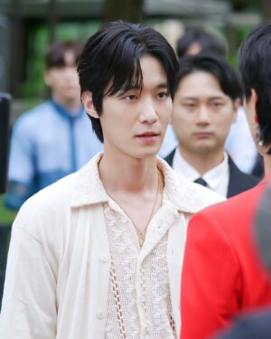 Chang Ryul Instagram - 👑 🥄