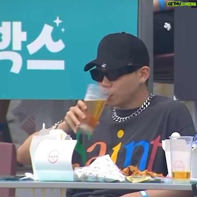Changmo - 35.9K Likes - ķė³µ 1주