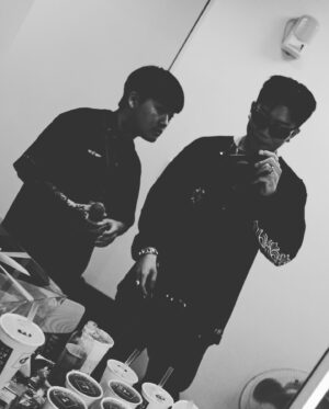 Changmo Instagram - 가야돼 가야돼