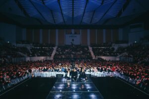 Changmo Instagram - UGRS 첫째날. 사랑해요. 감사하구요. 저 살면서 울어본적이 없는데 정말 울컥해서 몇번 멈춘거 죄송합니다. 진짜 사랑하고 최고였어요.