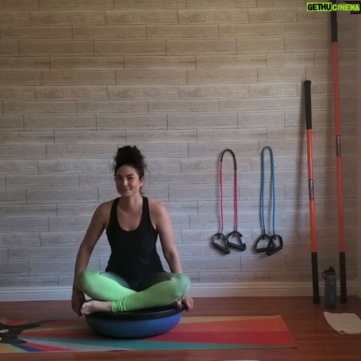 Chanon Finley - 151 Likes - Friday Funday with some Bosu Core Exercises!
Give these moves a try! You're guaranteed to smile doing the circles on the bosu. Feels just like being a kid on the playground again!
#bosuworkout #bosuballworkout #absworkouts #absandcore #playtime #fridayflex #coreworkout #corestrengthening #armsandabs #armsathome #absathome #homeworkouts_4u #homeworkoutvideos #workoutinspo #fitnessover40 #fitnessathome #fridayfunday #workthebodycalmthemind
