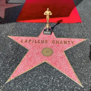 Chantal Videla Instagram - This is what you call Visualising the Future! And of course, the other members will have their own stars too! Let’s make a Lapillus street!🙈 

But for now, let’s check this off our bucket list! Finally got to stroll around the Walk of Fame and see the Hollywood sign! And take a few selfies with big Names too🥹💖

Just a few random throwback pics that I wanted to share with you, peeps! Have a nice Day!☺️☀️✨

PS: The star is Fake, we just made our own and took a picture okie? Let’s wait for the real one later🙊😆✌🏻