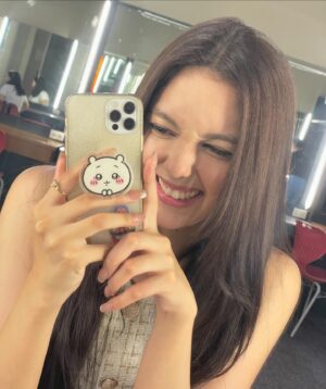 Chantal Videla Instagram - I recently have been scrolling through social media, and felt so loved because of your warm and loving posts and comments thank you so much! 
Love you always my peeps~!🥹🫶🏻
 
And I’m so Happy I got to visit Showtime again! Hope you look forward for more fun stuff in the future! Mwah💖✨