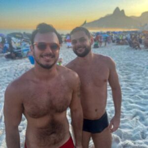 Charles Emmanuel Instagram - Saudade duma praia. Mas fui embora antes de bater palma. 😎☀️⛱️