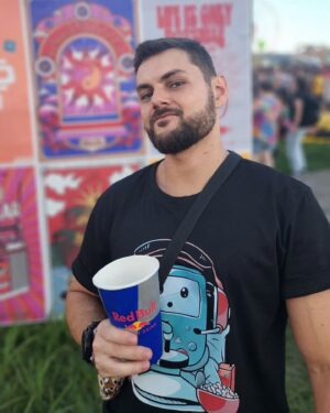 Charles Emmanuel Instagram - Meu primeiro Lolla - dia 01