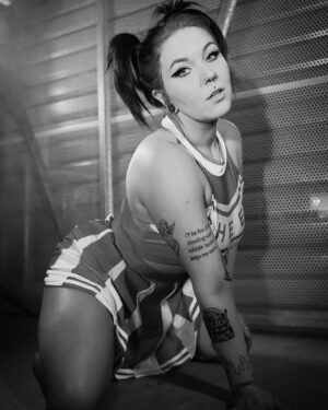 Charli Evans Instagram - 📣 oh charli you’re so fine 📣