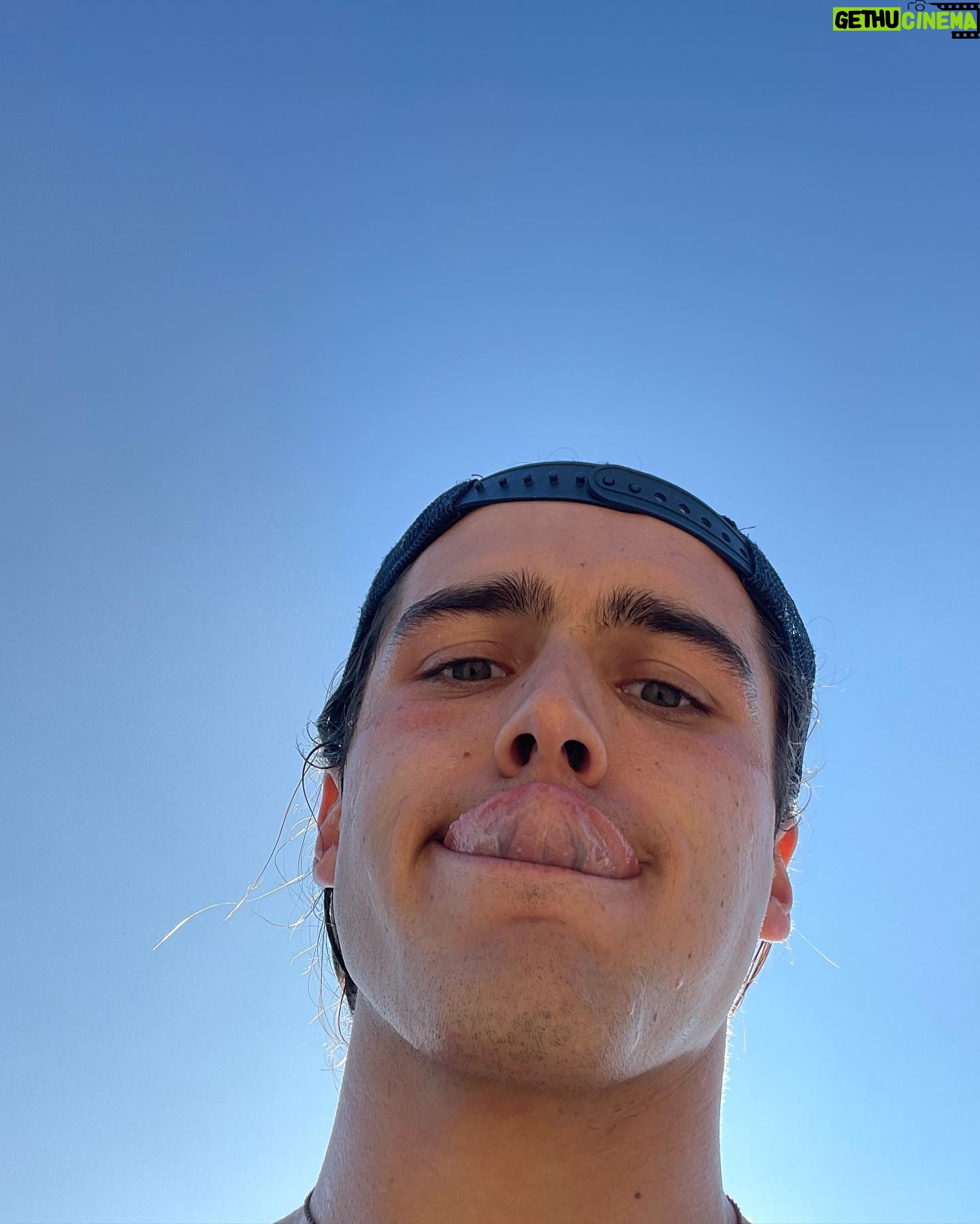 Charlie Gillespie - 175.7K Likes - river baths☀️