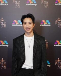 Charlie Goh Instagram - And the winner is.. me.

To have so many of my family(especially my father. I woke up and saw him glued to his ipad and i was wondering what he was doing end up he was voting 🤣)and friends voting and rooting for me, I already won.
To be able to attend the Star Awards as a nominee for the first time in 12 years, I already won.
To have supporters and fans voting for me quietly behind the scenes, I already won.
To be able to witness so many of my industry peers going up stage to receive awards live, I already won.

Massive shoutout to the people behind the scenes who made me look so good today. It literally took a village. ❤️
Hair - @cejayhairstuff @hairstuffsg
Outfit - @jt.lee13 
Jewelery - @thomassabo
Makeup - Dennis from mediacorp
Skin - @ozheanzoeymedical
Amazing photos - @lkkben 📸

Definitely one of the biggest highlights for me in 2024. 

#starawards2024