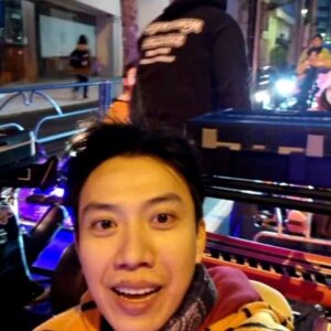 Charlie Goh Instagram - What an experience with @monkeykartshinjuku !! Almost coming to an end of the trip 😭 

I LOVE 🇯🇵