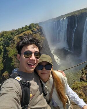 Charlie Goh Instagram - ❤️❤️❤️

My heart goes out to the family of the man who was fatally shot during the taxi riots in Cape Town. Sucks to be reading news like this. Really crazy world we are living in.
