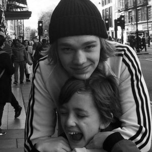 Charlie Plummer Instagram - 💗 happy seventeenth to my hero, 
@movielover927 💗