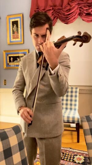 Charlie Siem Instagram - Paganini 🎻 

#paganini #classicalmusic #violin #fyp