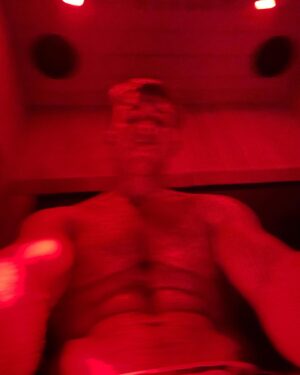 Charlie Taylor Instagram - Infrared Sauna Hits Different 😛