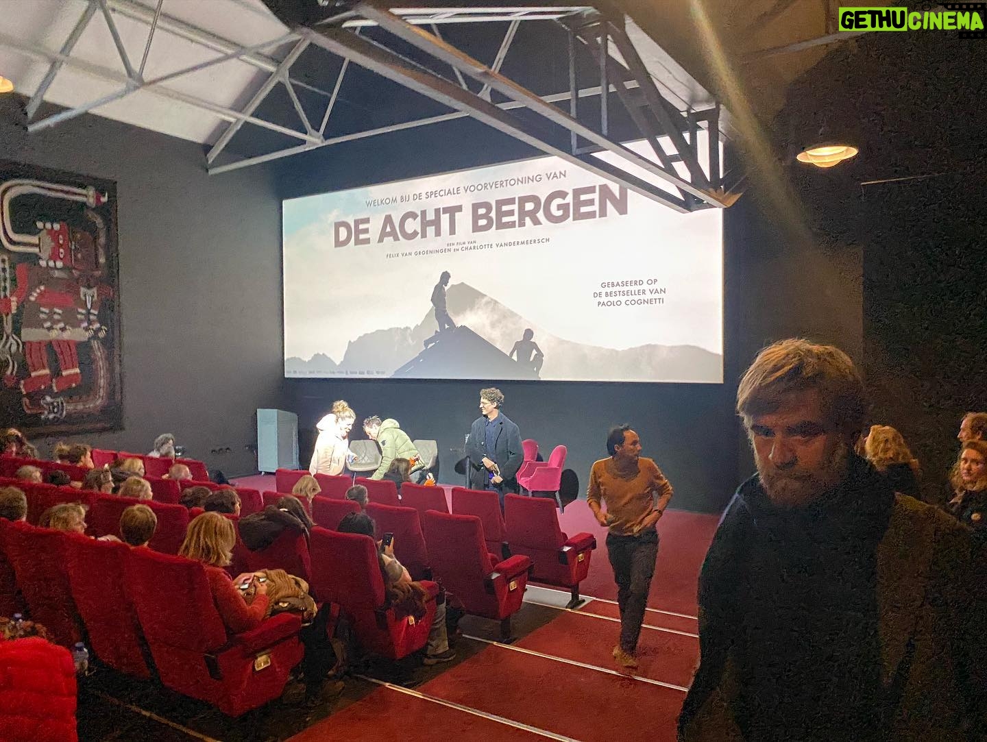 Charlotte Vandermeersch - 710 Likes - @cognettipaolo en #felixvangroeningen in de 🌞in Amsterdam voor de Nederlandse première van #deachtbergen in @filmhallen_amsterdam ❄️Vanaf 22 december in de Nederlandse bioscoop! @dutch_filmworks @wildsidesrl #menuettofilms #rufusfilms