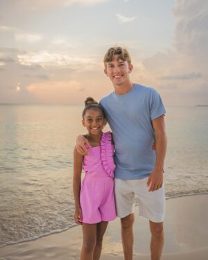 Chase Chrisley Instagram - My whole heart! Im so grateful to God for these three. I truly dont know if i could make it if i didnt have the strength and love that these three have given me and continue to give me each and everyday. God truly blessed me with three Angels.