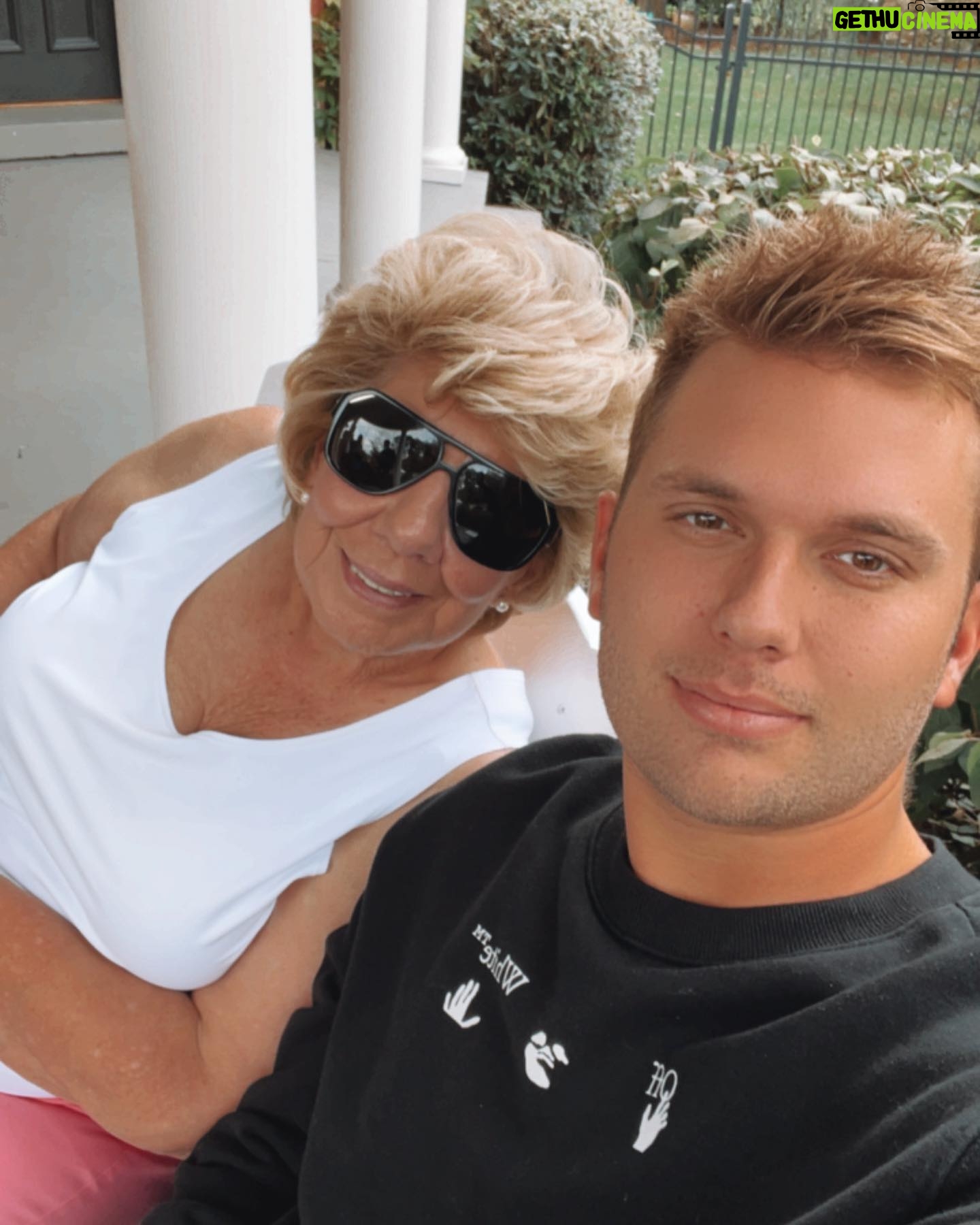 Chase Chrisley - 48.9K Likes - Plotting 😈❤️