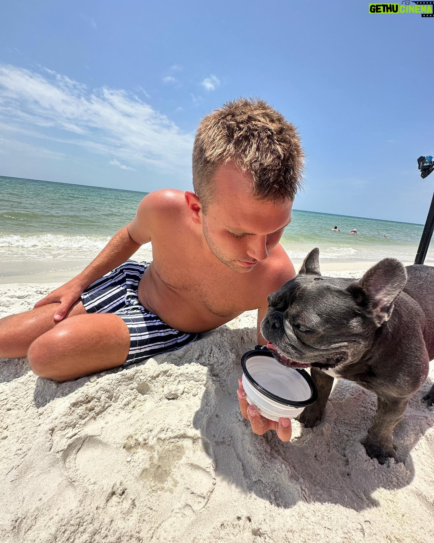Chase Chrisley - 31.3K Likes - Still rockin with my day 1 forever