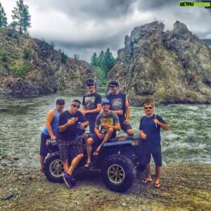 Chase Outlaw Instagram - ITS FINALLY HERE….The one you’ve been waiting for 🤘🤘. Episode #75 Ft @outlaw365 CHASE OUTLAW will be live Thursday 🧨💪🍻🤙 .
•
@riversidedodge 
@wrangler @wranglernetwork 
@get_hookedup 
@monsterenergy