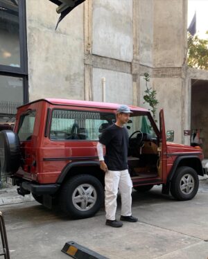 Chatpong Nattapong Instagram - The secret of staying young is to live honestly, eat slowly, and lie about your age…. Have a great one folk. ✨🫶🏼💕🤙🏼😘

📸cr. @princenaro.o 

#gclass #gwagen #gwagon #w460 #w460swb #280ge #280geswb #mercedesbenz #mercedesbenzworld #mercedesbenzclassic #classic #classiccars #modernvintage #retro #dailyuse #freudlife #freudlifestyle #freudheritage #wwaxchooseless #selflove #selfcoffeechiangmai #meandmycar #sorryiamtoohappy #goodvibes #goodvibesonly #bangkok #thailand #bangkokthailand #nordarun001 #nordarun