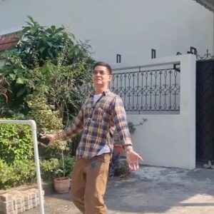 Chatpong Nattapong Instagram - เจ็บที่เธอทำร้ายหัวใจฉัน เจ็บที่เธอไม่รักกันปล่อยฉันเหงา เจ็บที่เธอทิ้งไปไม่เหลือแม้เพียงเงา เจ็บที่ฉันยังคงคิดถึงเธอ

คิดถึงเธอแม้เธอไม่คิดรัก คิดถึงเธอนักแม้เธอไปกับเขา คิดถึงเธอแม้เธอไม่ใช่คนของเรา แต่ความทรงจำครั้งเก่าไม่เคยลืม

ไม่ขอร้องให้เธอนั้นกลับมา ขอเพียงแค่บางเวลาที่ฉันเหงา ได้มีเธออยู่ในความทรงจำรักของเรา ฉันจะได้รู้ว่าเคยรักเธอหมดใจ… 🖤😭🥹😎✨

#fakeclimbing #climbing #bangkok #thailand #good #sad #sadboy #feellove #goodvibes #happy #happylife #goodday #mom #lifeworthliving #goodmeal #qualitytime #quality #metime #familyiseverything #loveislove #coffee #brunch #smallhabitsbigchange #discipline #selfcoffeerunningclub #beautifulday #riseandshine #beyourself #focus #better