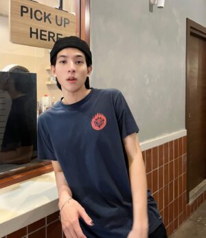 Chayakorn Jutamas Instagram - Pick up here 👋🏻